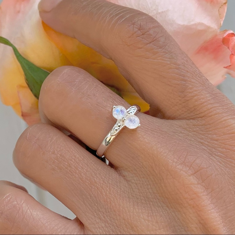 Moonstone Ring Sterling Silver